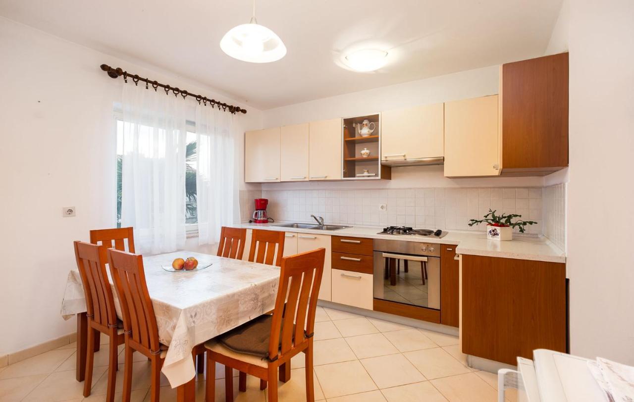 Mila Apartment Porec Luaran gambar